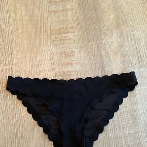 Black bathing suit size. 6